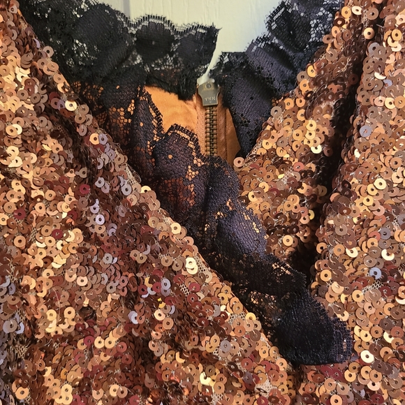 French Connection bronze sequin dress 10 - Picture 5 of 6